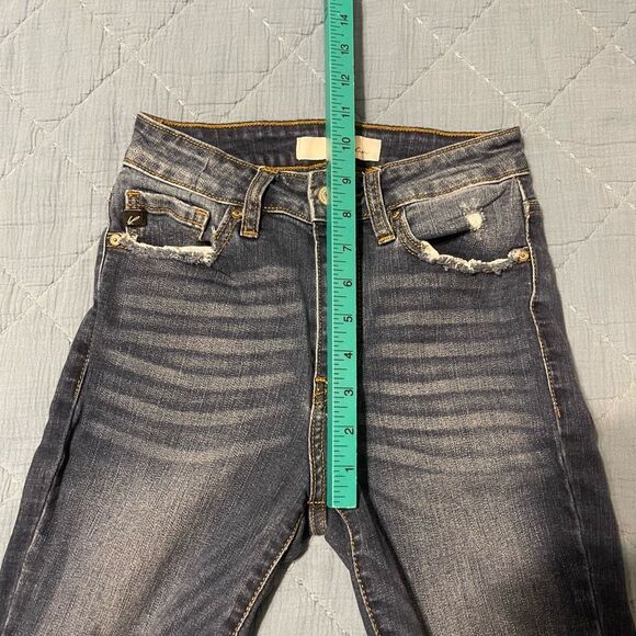 Kancan Estilo Distressed Jeans 0/23 - Picture 4 of 7